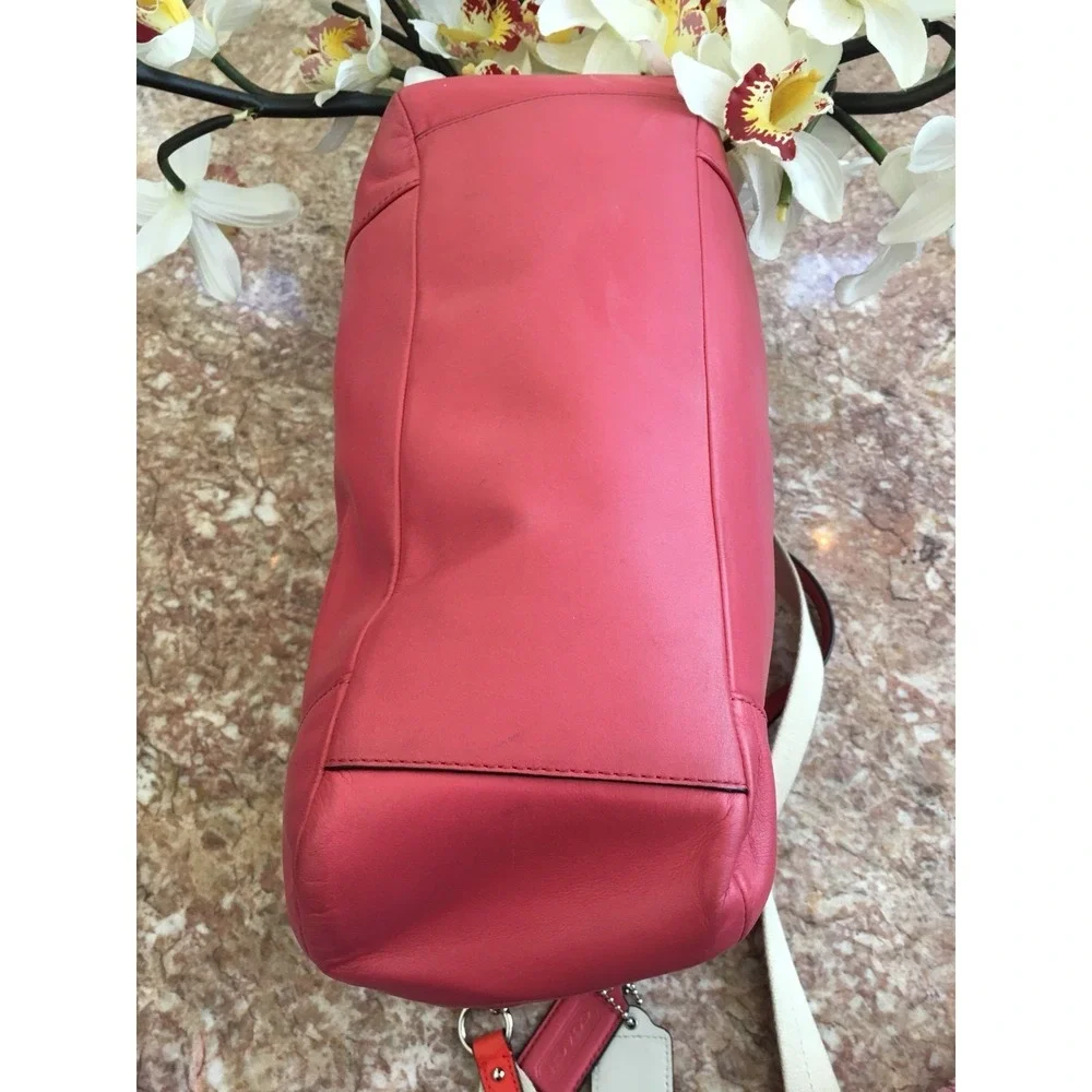 Coach Daisy Leather Convertible Hobo Shoulder Bag F23937 EUC RARE‎ MSRP $350